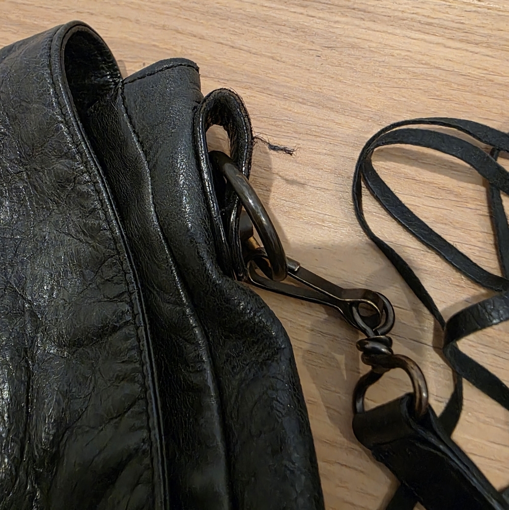 Balenciaga Black Leather Women's Bag - Picture 4 of 11